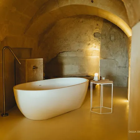 Palazzo Del Duca & Restaurant 马泰拉